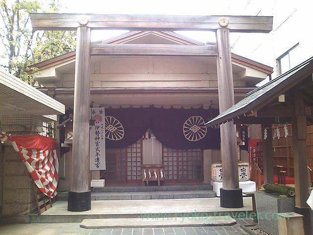 Worship hall, Koishikawa Daijingu Shrine (Korakuen)